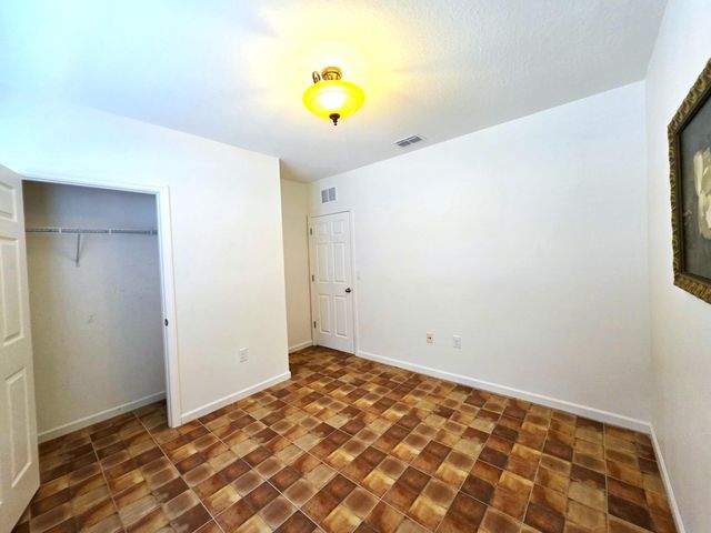 1440 Lexington Square SW, Vero Beach, FL 32962