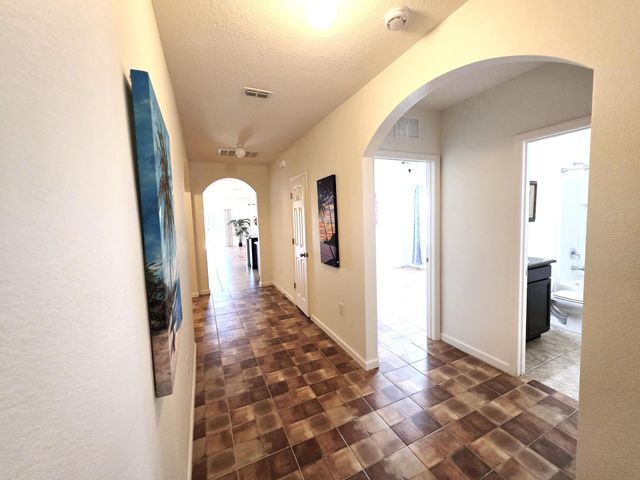 1440 Lexington Square SW, Vero Beach, FL 32962