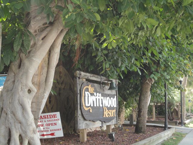 1440 Lexington Square SW, Vero Beach, FL 32962