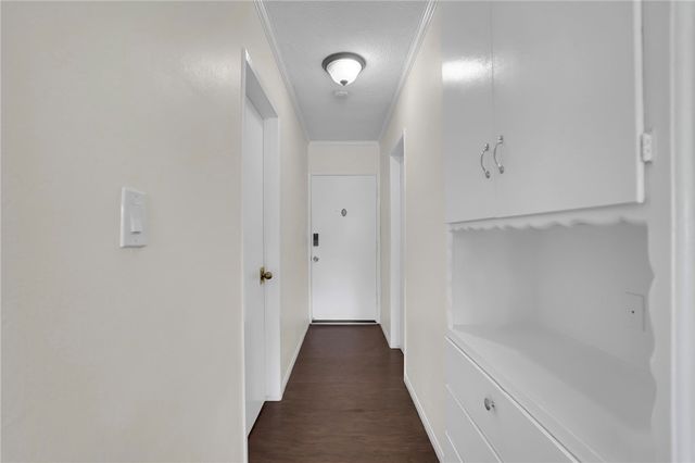 640 Elm Avenue 12, Long Beach, CA 90802