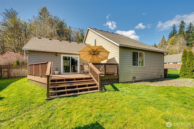 590 Gun Club Road, Woodland, WA 98674