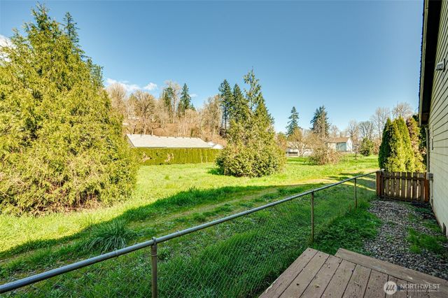 590 Gun Club Road, Woodland, WA 98674