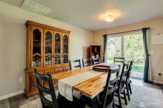 590 Gun Club Road, Woodland, WA 98674