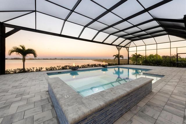 624 BLUE SHELL LOOP, Sarasota, FL 34240