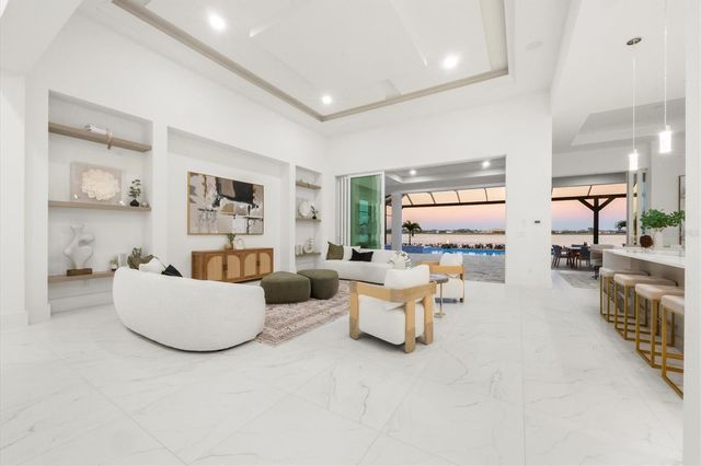 624 BLUE SHELL LOOP, Sarasota, FL 34240