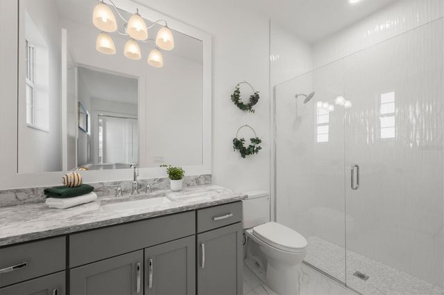 624 BLUE SHELL LOOP, Sarasota, FL 34240