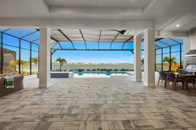 624 BLUE SHELL LOOP, Sarasota, FL 34240