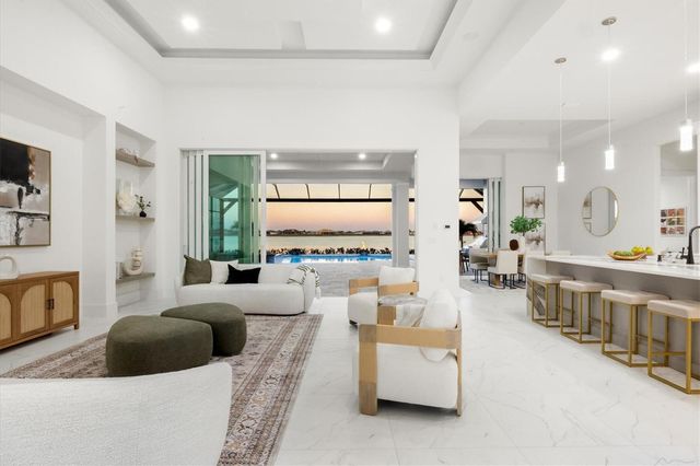 624 BLUE SHELL LOOP, Sarasota, FL 34240