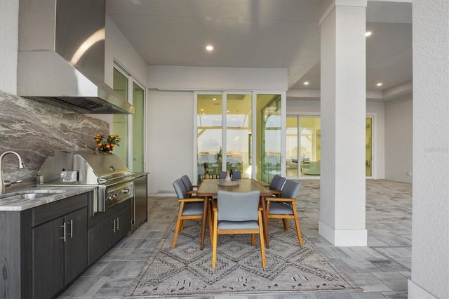 624 BLUE SHELL LOOP, Sarasota, FL 34240