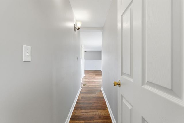 3668 Crosby Drive, Lexington, KY 40517