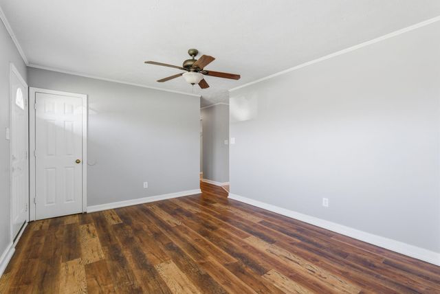 3668 Crosby Drive, Lexington, KY 40517