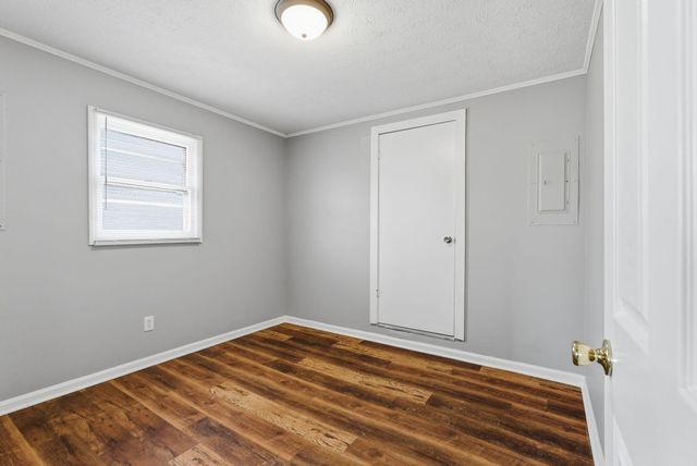 3668 Crosby Drive, Lexington, KY 40517