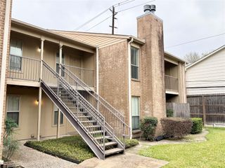 700 Thicket Lane 406, Houston, TX 77079