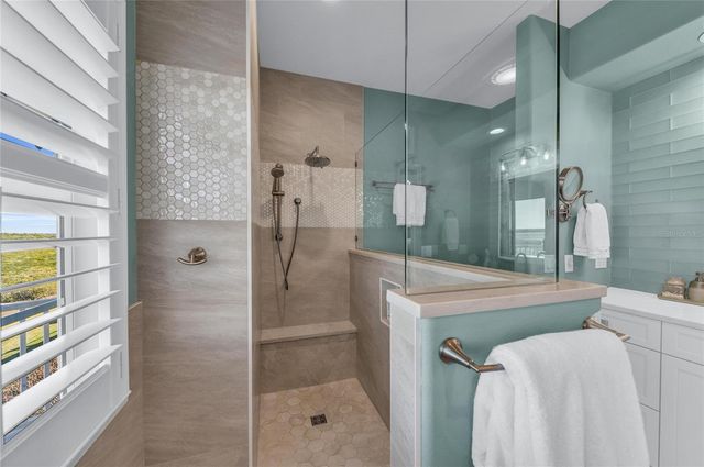 12413 BAYPOINTE TERRACE, Cortez, FL 34215