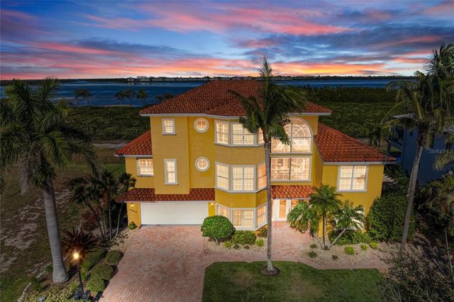 12413 BAYPOINTE TERRACE, Cortez, FL 34215