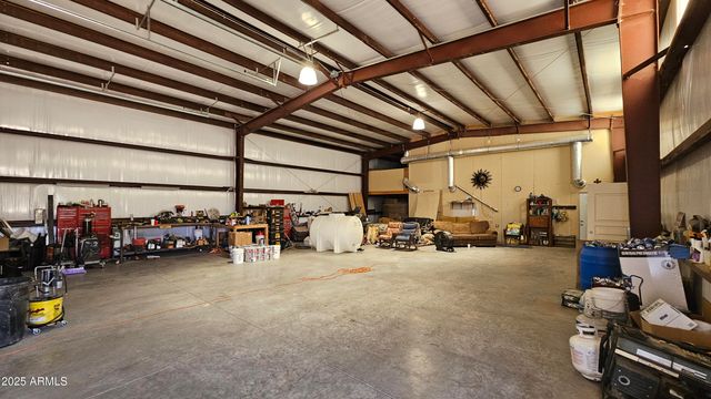 30940 N VARNUM Road, San Tan Valley, AZ 85143