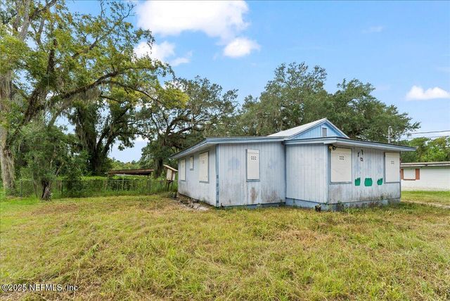 9044 CRYSTAL SPRINGS Road, Jacksonville, FL 32221