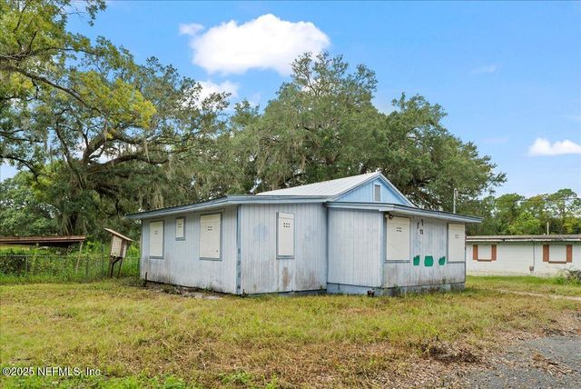 9044 CRYSTAL SPRINGS Road, Jacksonville, FL 32221