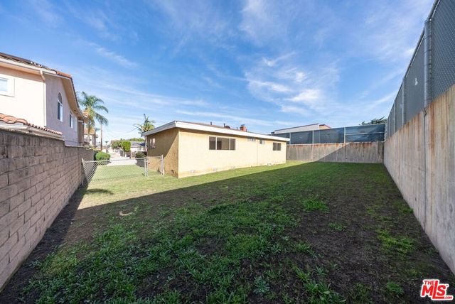 2134 W 237th Street, Torrance, CA 90501