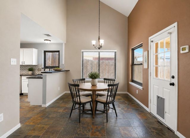 321 Spencer Landing W, La Porte, TX 77571