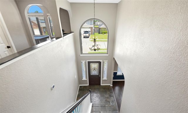 321 Spencer Landing W, La Porte, TX 77571