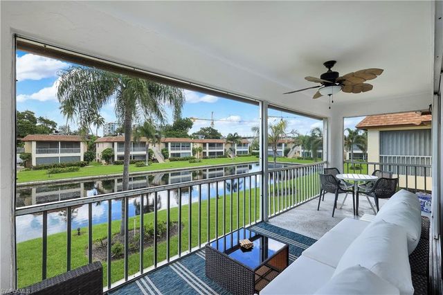 1155 Sandpiper ST D8, Naples, FL 34102