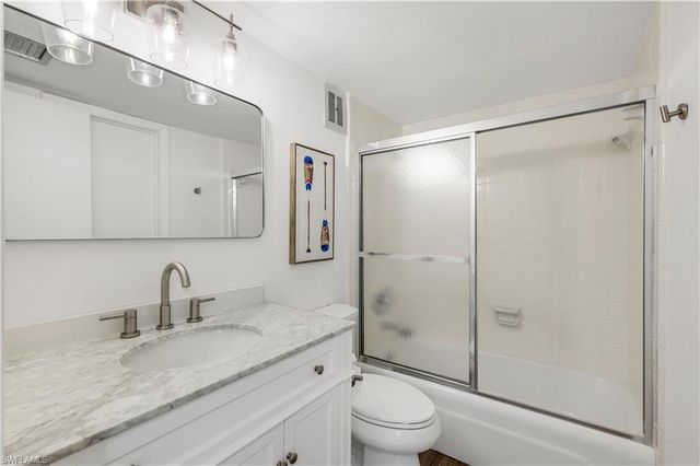 1155 Sandpiper ST D8, Naples, FL 34102