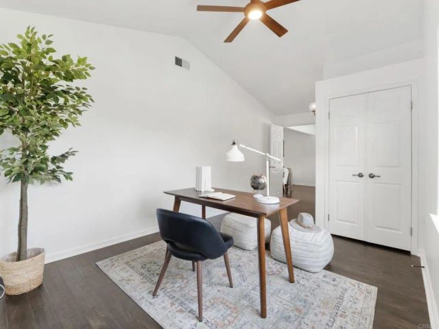 946 Osborne Street, Vista, CA 92084