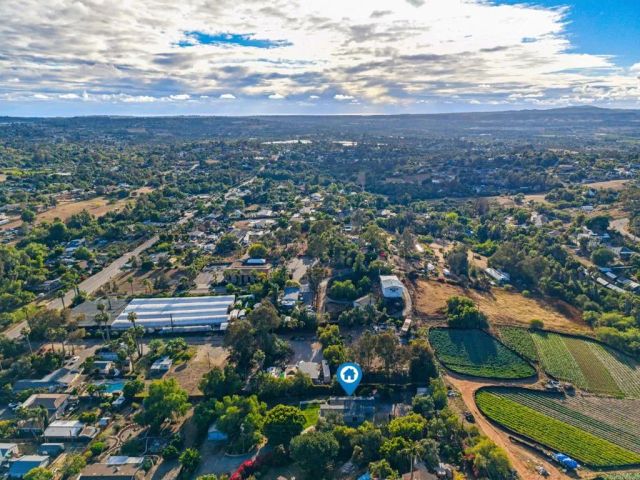 946 Osborne Street, Vista, CA 92084