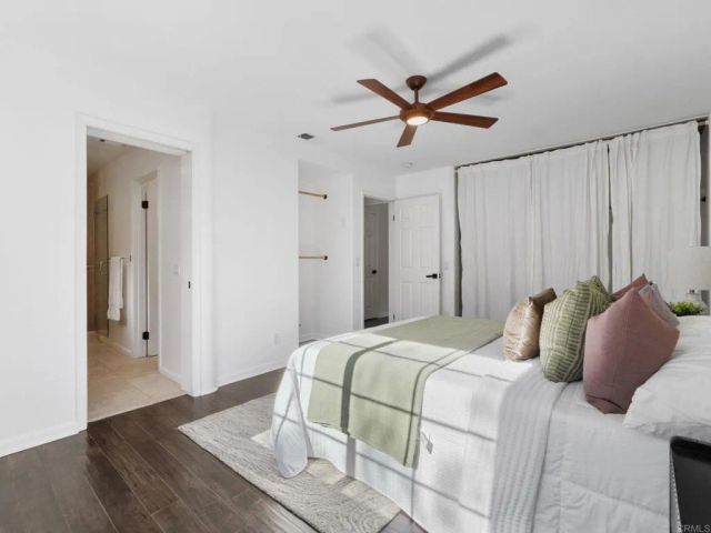946 Osborne Street, Vista, CA 92084