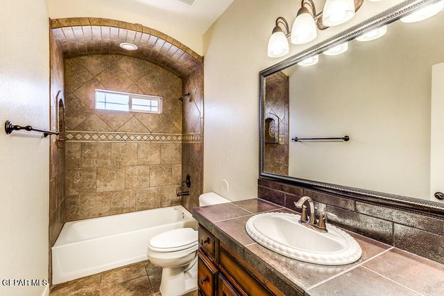 3089 COYOTE VIEW View, El Paso, TX 79938