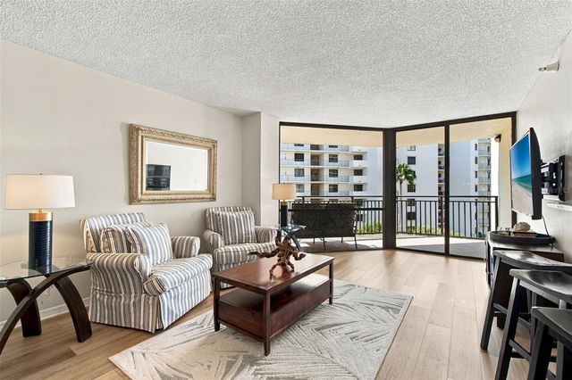 690 ISLAND WAY 511, Clearwater Beach, FL 33767