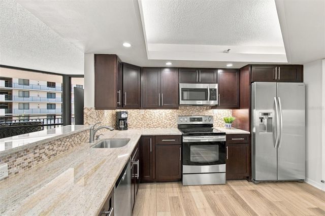 690 ISLAND WAY 511, Clearwater Beach, FL 33767
