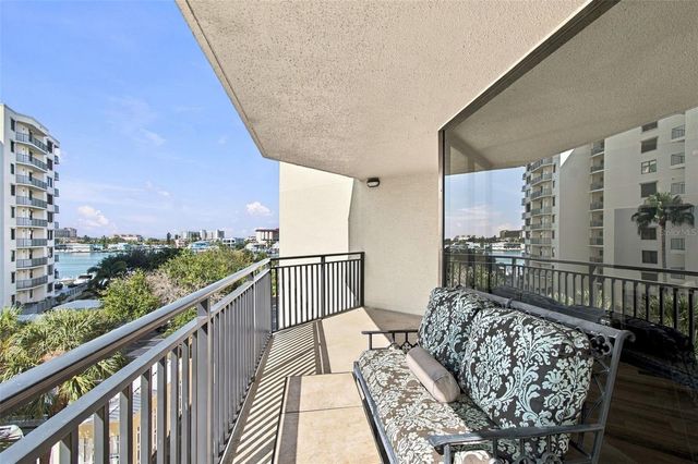 690 ISLAND WAY 511, Clearwater Beach, FL 33767