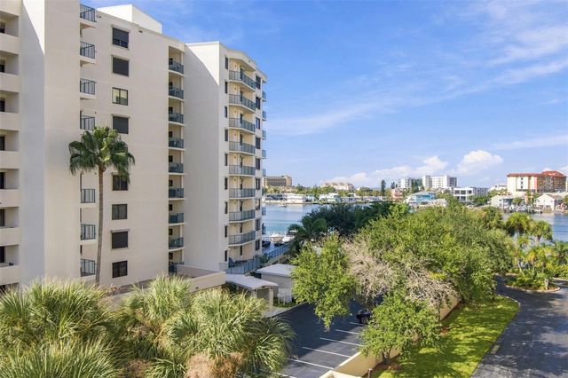 690 ISLAND WAY 511, Clearwater Beach, FL 33767