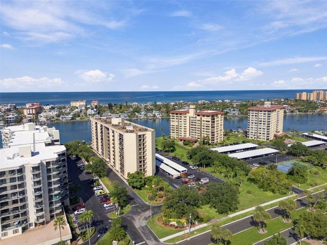 690 ISLAND WAY 511, Clearwater Beach, FL 33767