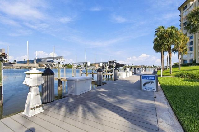 690 ISLAND WAY 511, Clearwater Beach, FL 33767