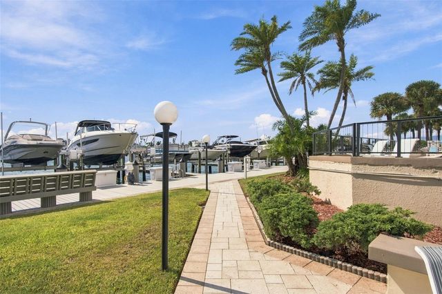 690 ISLAND WAY 511, Clearwater Beach, FL 33767