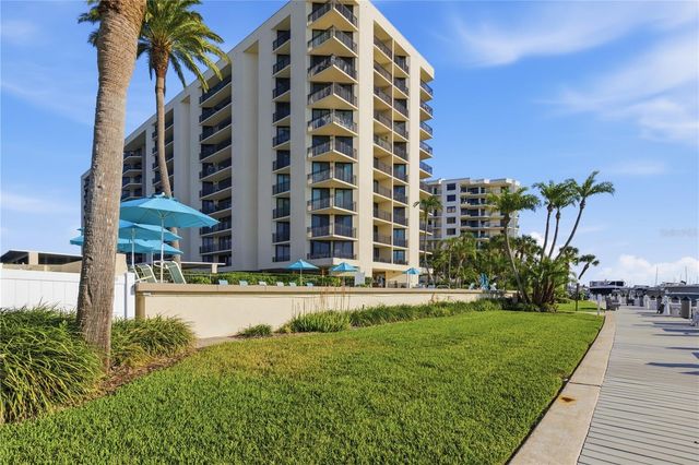 690 ISLAND WAY 511, Clearwater Beach, FL 33767