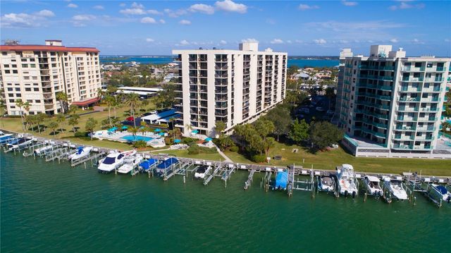 690 ISLAND WAY 511, Clearwater Beach, FL 33767