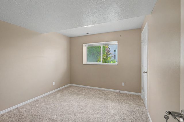 1421 W 50 S, Lehi, UT 84043