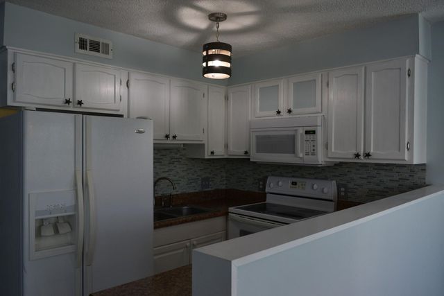1500 Cenith Dr Apt C201, North Myrtle Beach, SC 29582