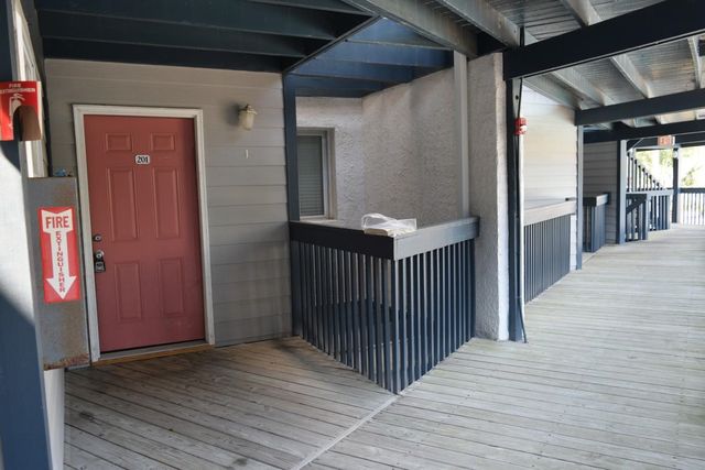 1500 Cenith Dr Apt C201, North Myrtle Beach, SC 29582