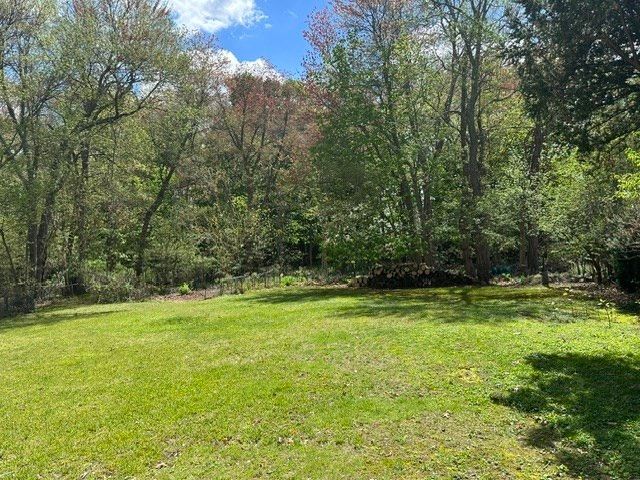 14 Locust St, Woburn, MA 01801