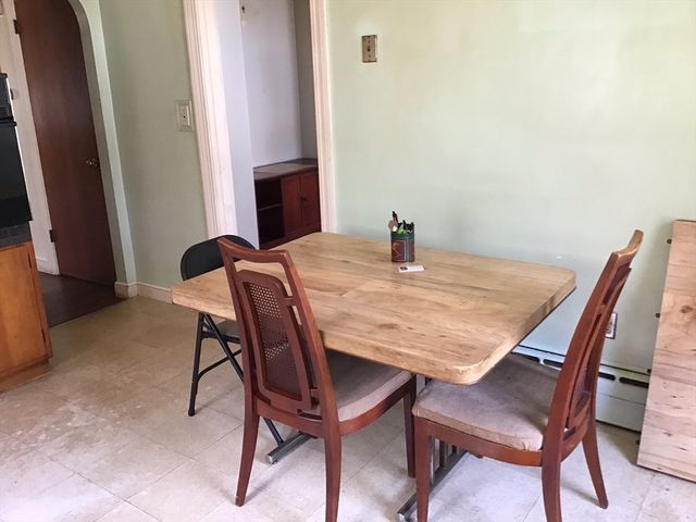14 Locust St, Woburn, MA 01801