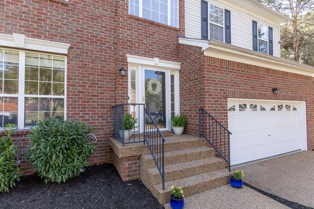 189 E Harbor, Hendersonville, TN 37075