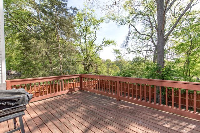 189 E Harbor, Hendersonville, TN 37075