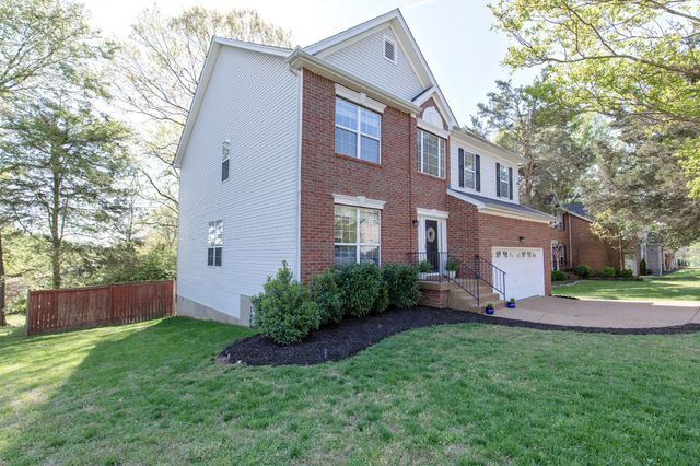 189 E Harbor, Hendersonville, TN 37075