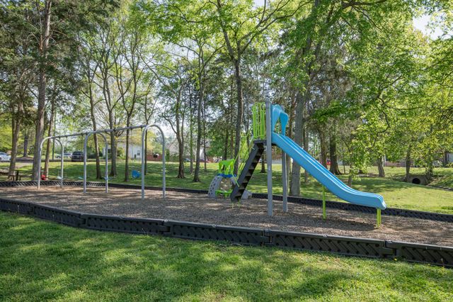 189 E Harbor, Hendersonville, TN 37075