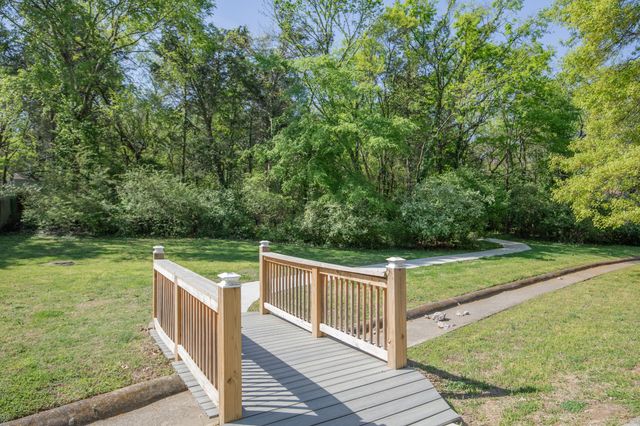 189 E Harbor, Hendersonville, TN 37075